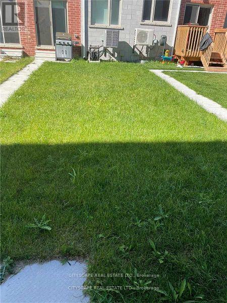 83 William Duncan Road, Toronto, Ontario M3K 0B7 - Photo 16 - W13667408