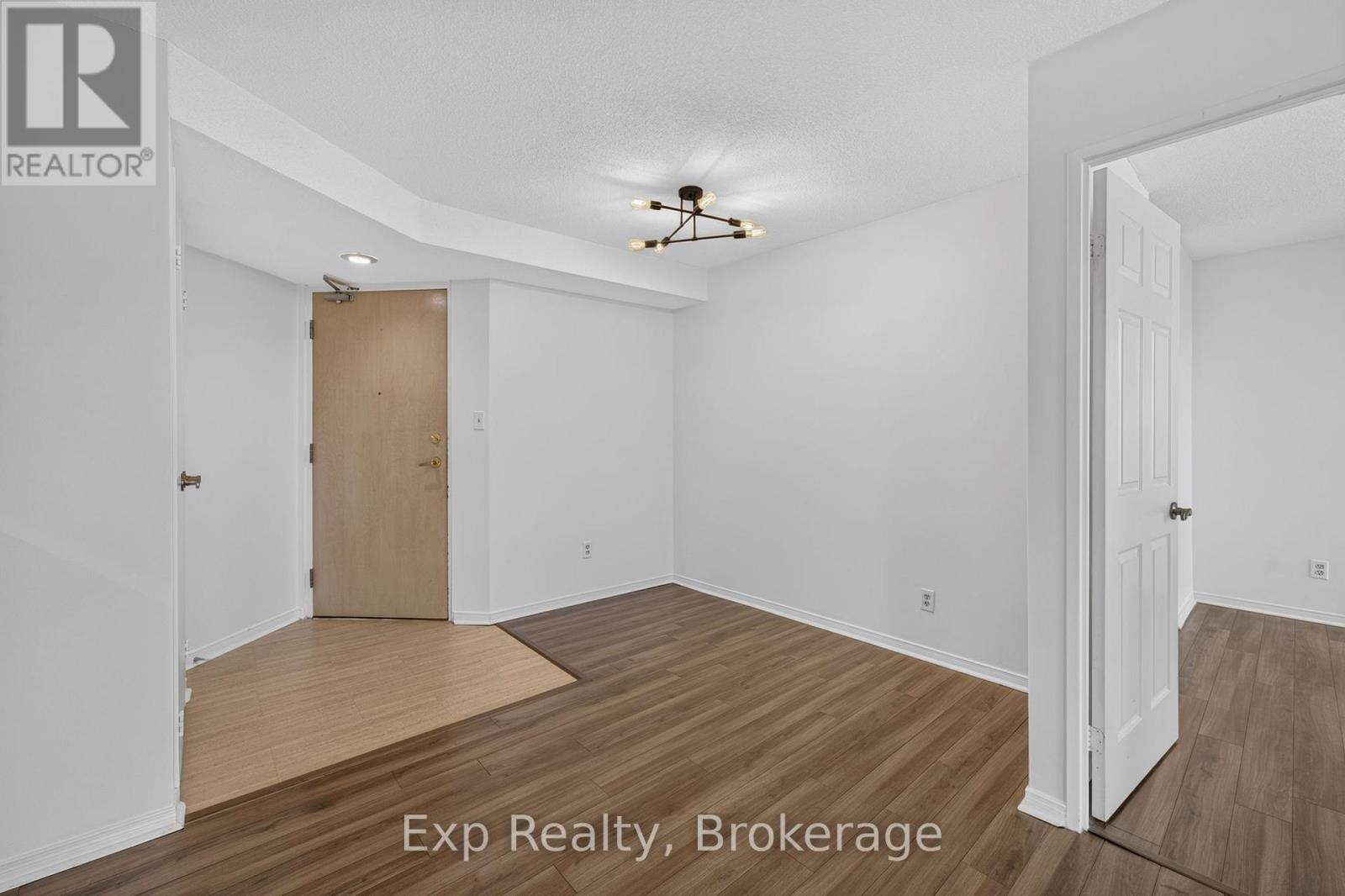 305 - 344 Front Street, Belleville, Ontario  K8N 5M4 - Photo 12 - X13564322