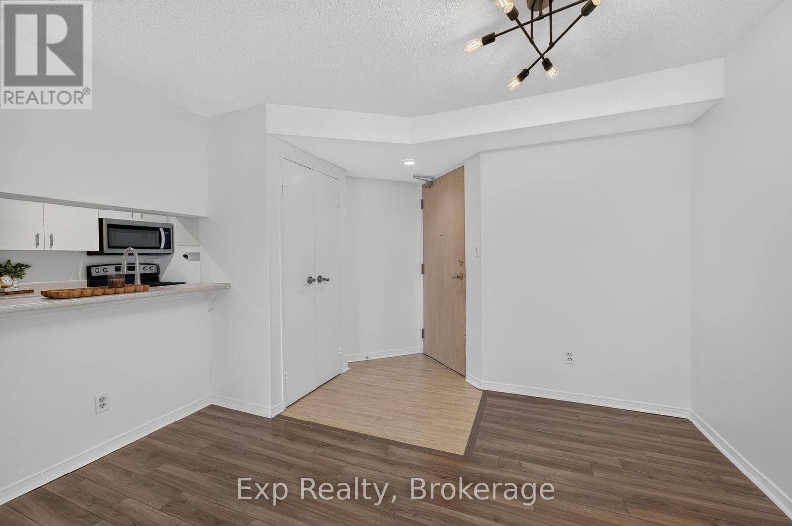 305 - 344 Front Street, Belleville, Ontario  K8N 5M4 - Photo 9 - X13564322