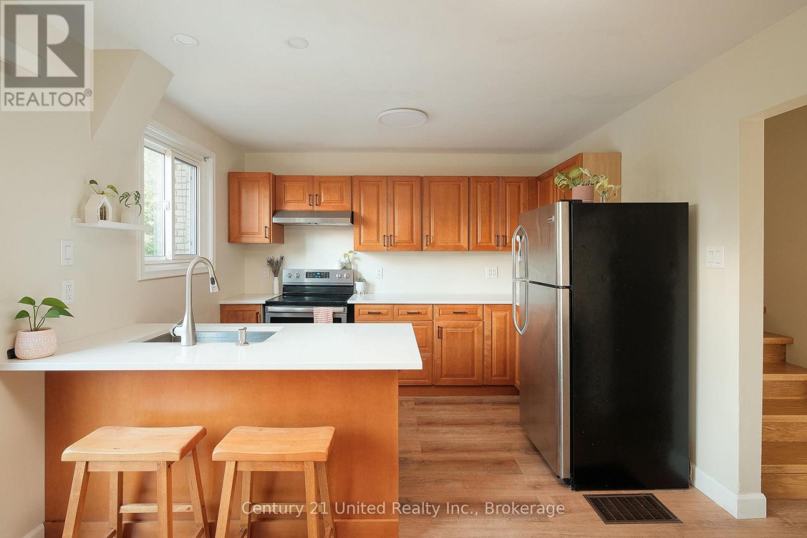 922 Webber Avenue, Peterborough, Ontario  K9J 5Y1 - Photo 7 - X13666122