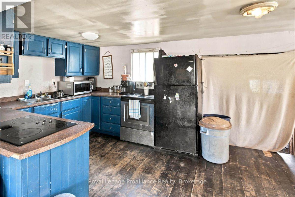 27 Hartin Road, Addington Highlands, Ontario  K0H 2G0 - Photo 11 - X13667674