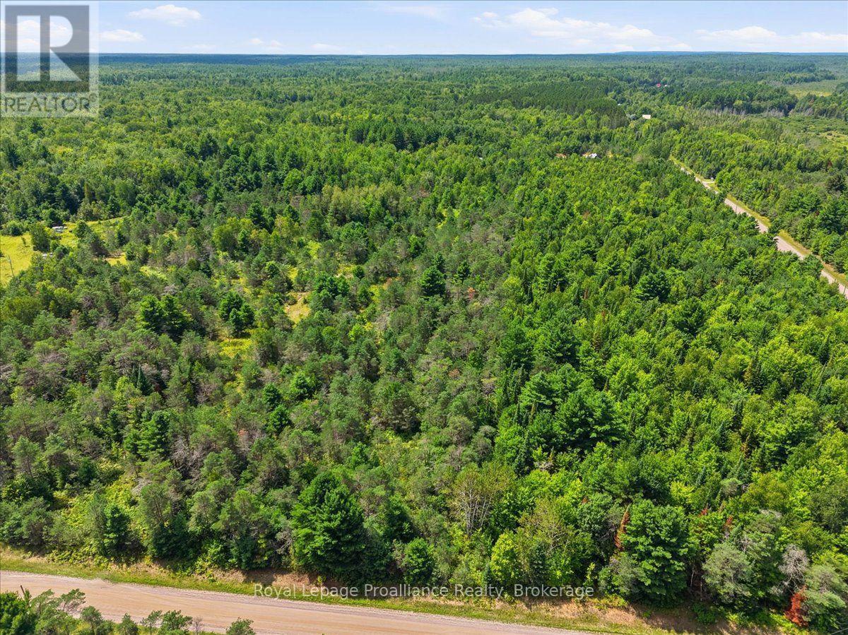 27 Hartin Road, Addington Highlands, Ontario  K0H 2G0 - Photo 37 - X13667674