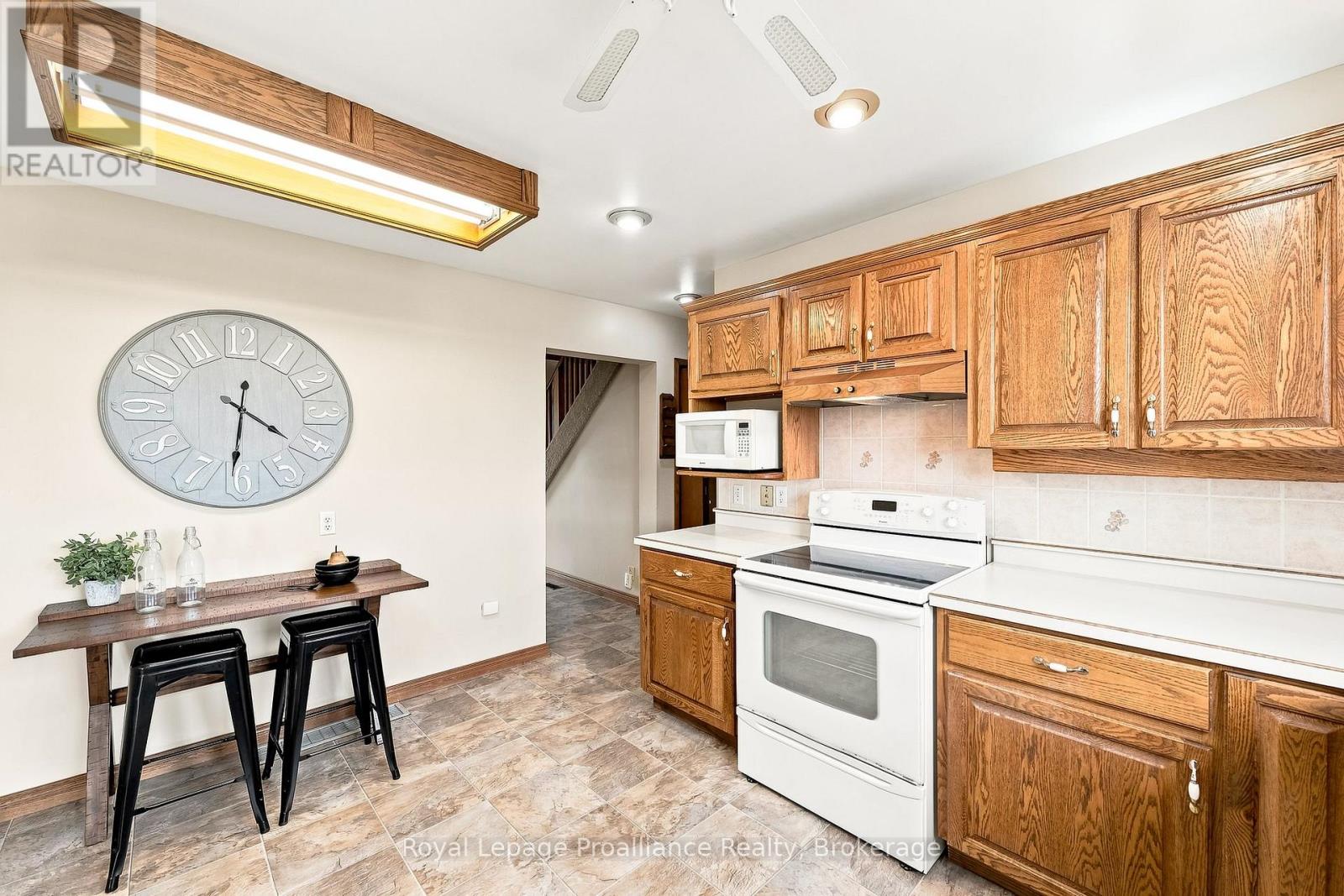 499 Mcmaster Road, Quinte West, Ontario  K8V 0N4 - Photo 21 - X13667680