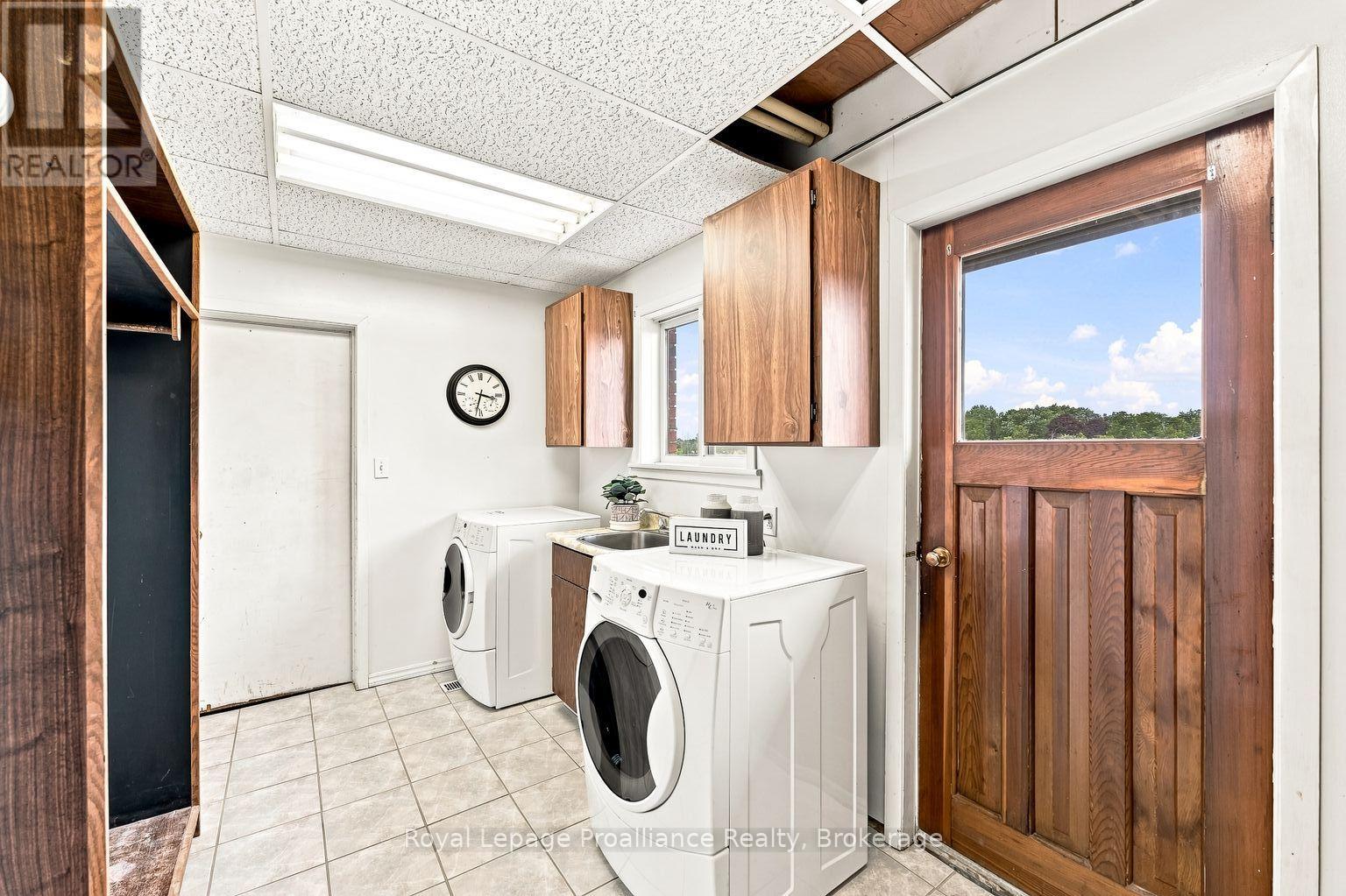 499 Mcmaster Road, Quinte West, Ontario  K8V 0N4 - Photo 23 - X13667680