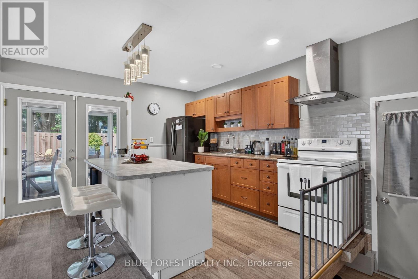 140 Highbury Avenue N, London East, Ontario  N5Z 2W4 - Photo 15 - X13667776