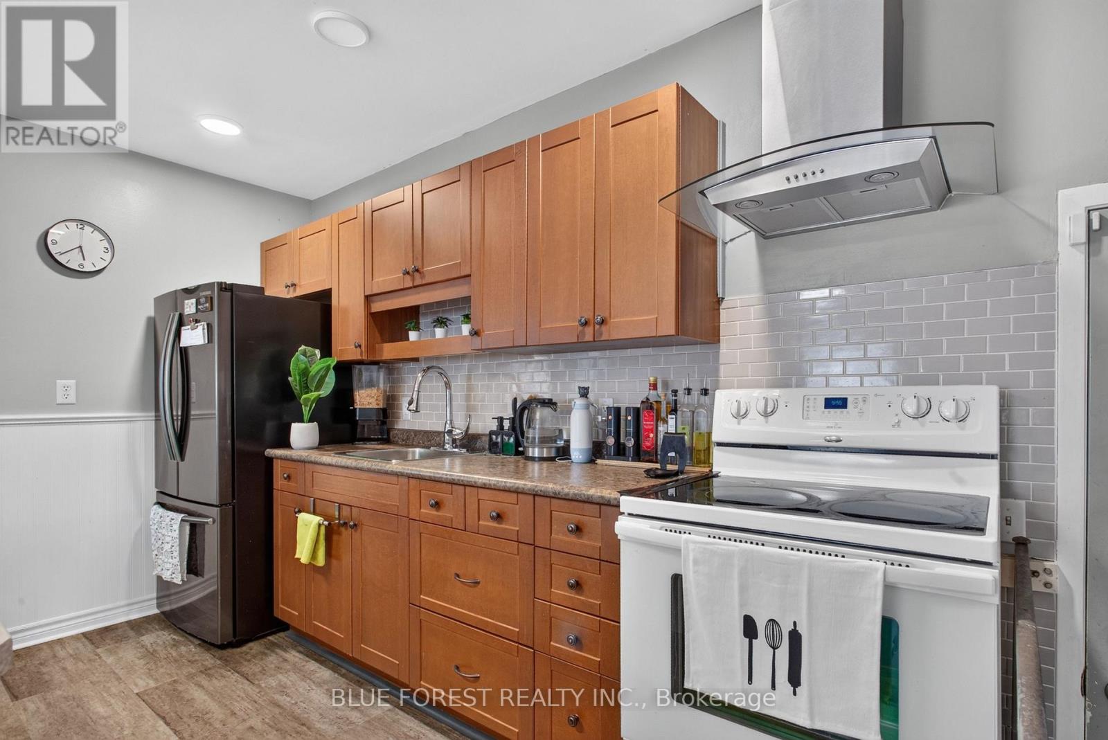140 Highbury Avenue N, London East, Ontario  N5Z 2W4 - Photo 17 - X13667776