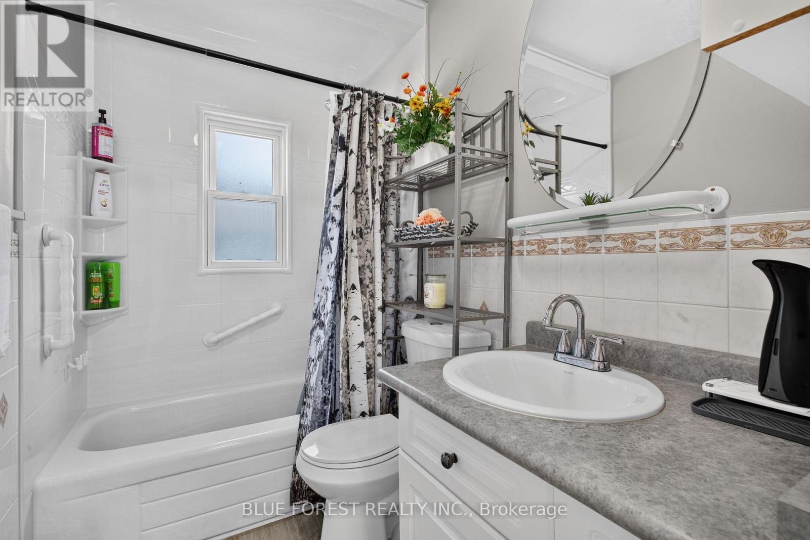 140 Highbury Avenue N, London East, Ontario  N5Z 2W4 - Photo 8 - X13667776