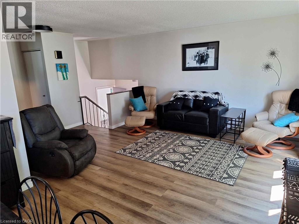 48 Crestlynn Crescent, Simcoe, Ontario  N3Y 4X3 - Photo 2 - 40855231