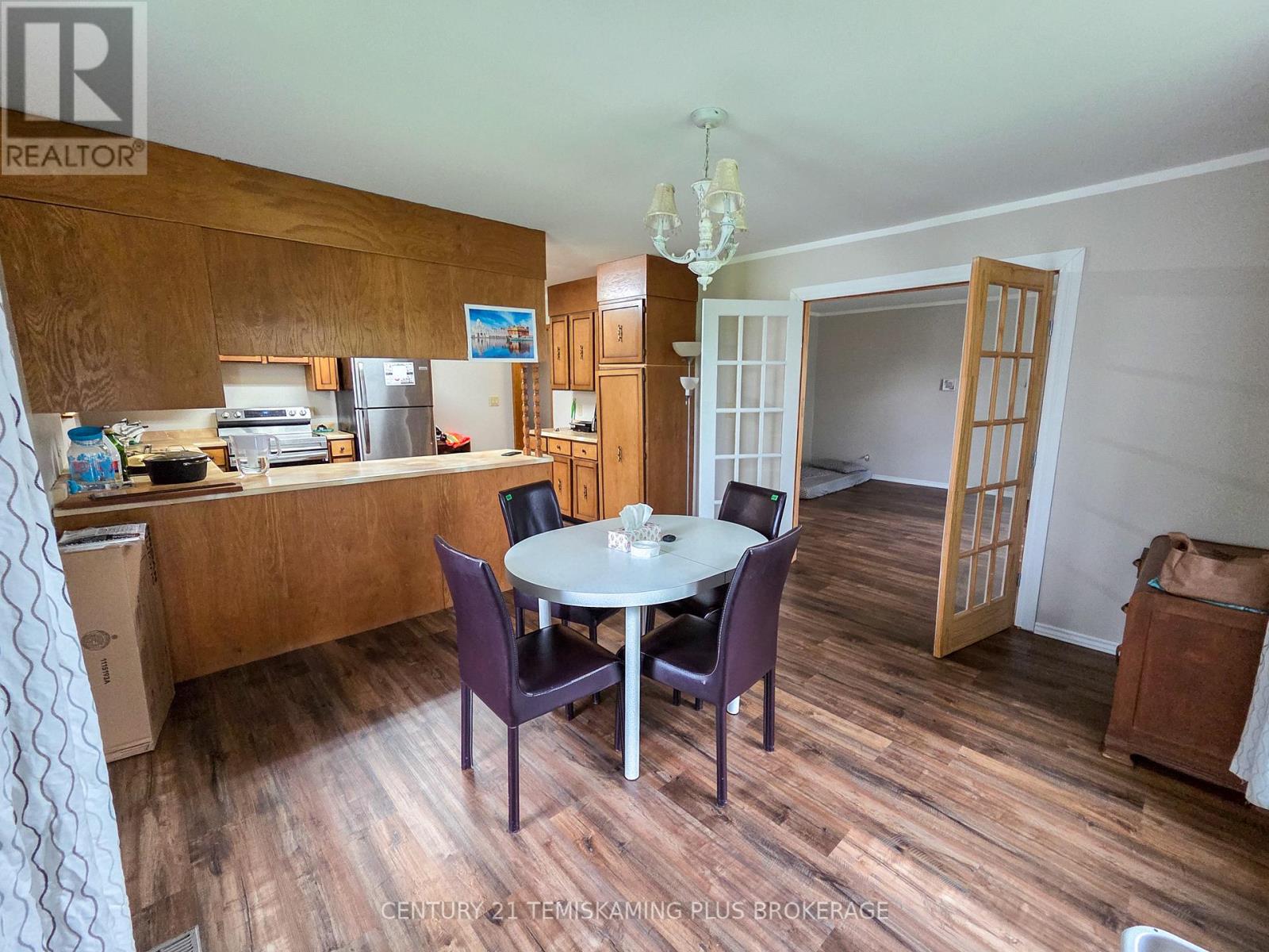 126 Fourth Avenue, Englehart, Ontario  P0J 1H0 - Photo 5 - T13667710