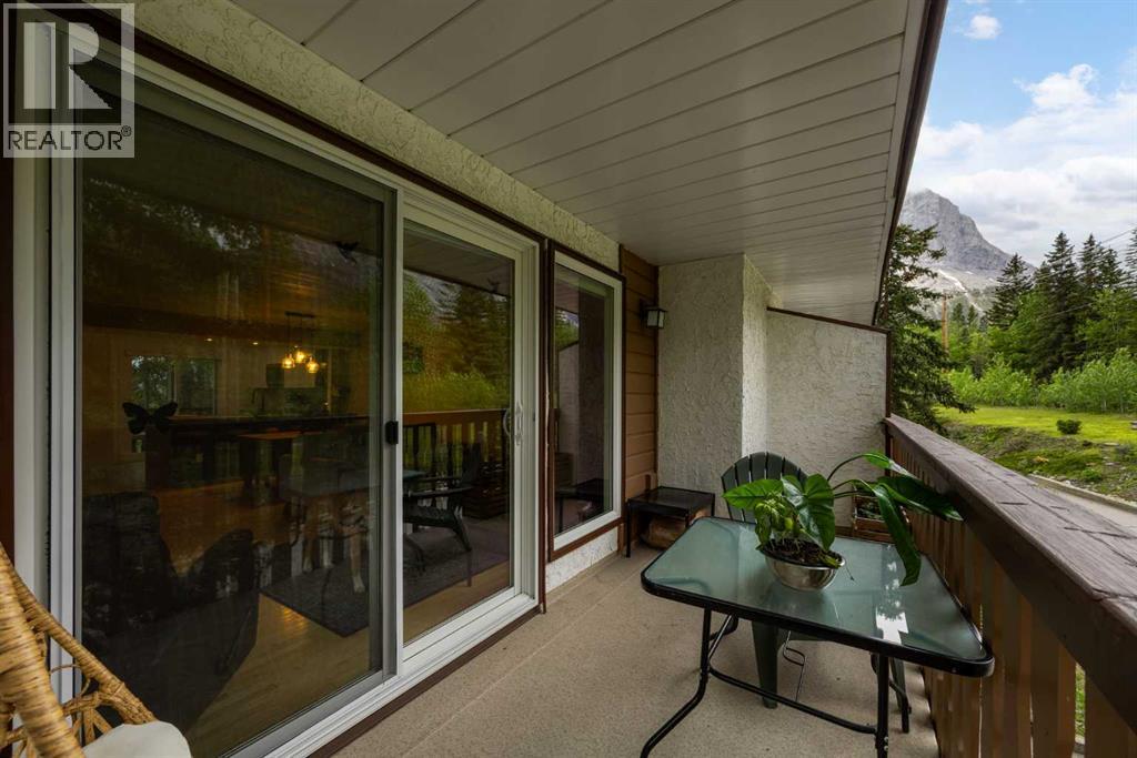 1, 1061 Evergreen Circle, Canmore, Alberta  T1W 2R2 - Photo 21 - A2316982