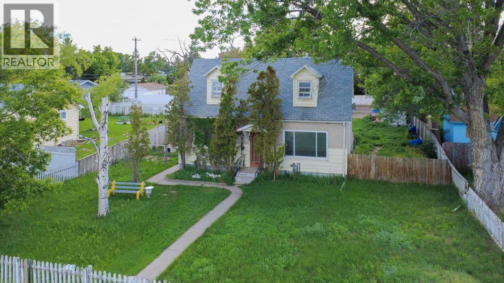 1218 13 Street N, Lethbridge, Alberta