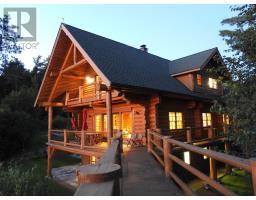 Pipestone Peninsula|Moore Bay Castle - Lake of the Woods, Sioux Narrows, Ontario