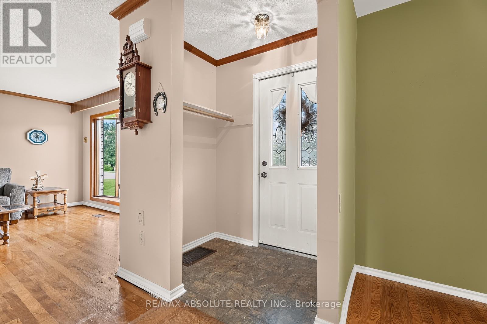 1880 Kingsdale Avenue, Ottawa, Ontario  K1T 1J1 - Photo 6 - X13667722