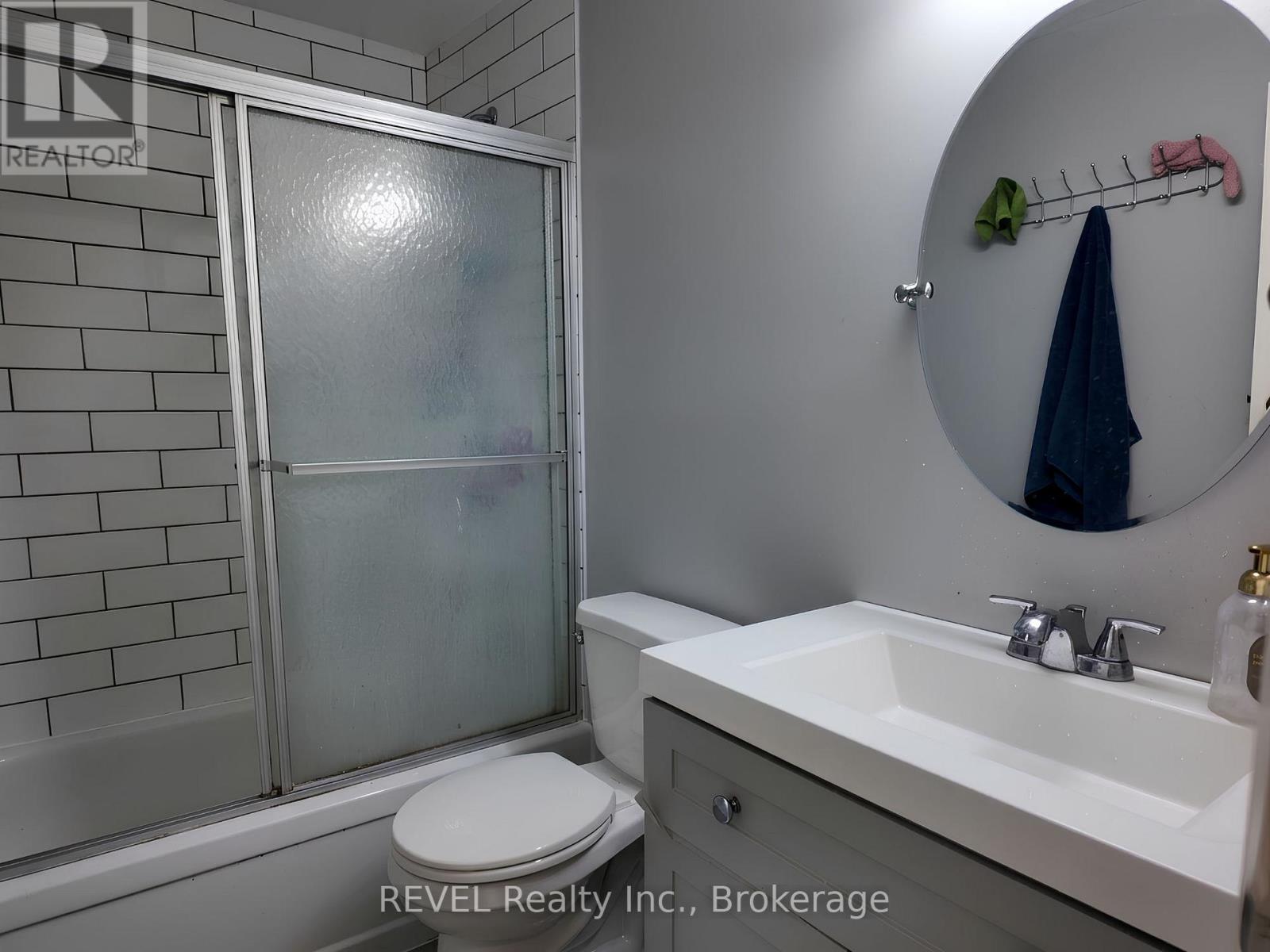 Main - 62 Elma Street E, St. Catharines, Ontario L2N 6Z7 - Photo 7 - X13667764