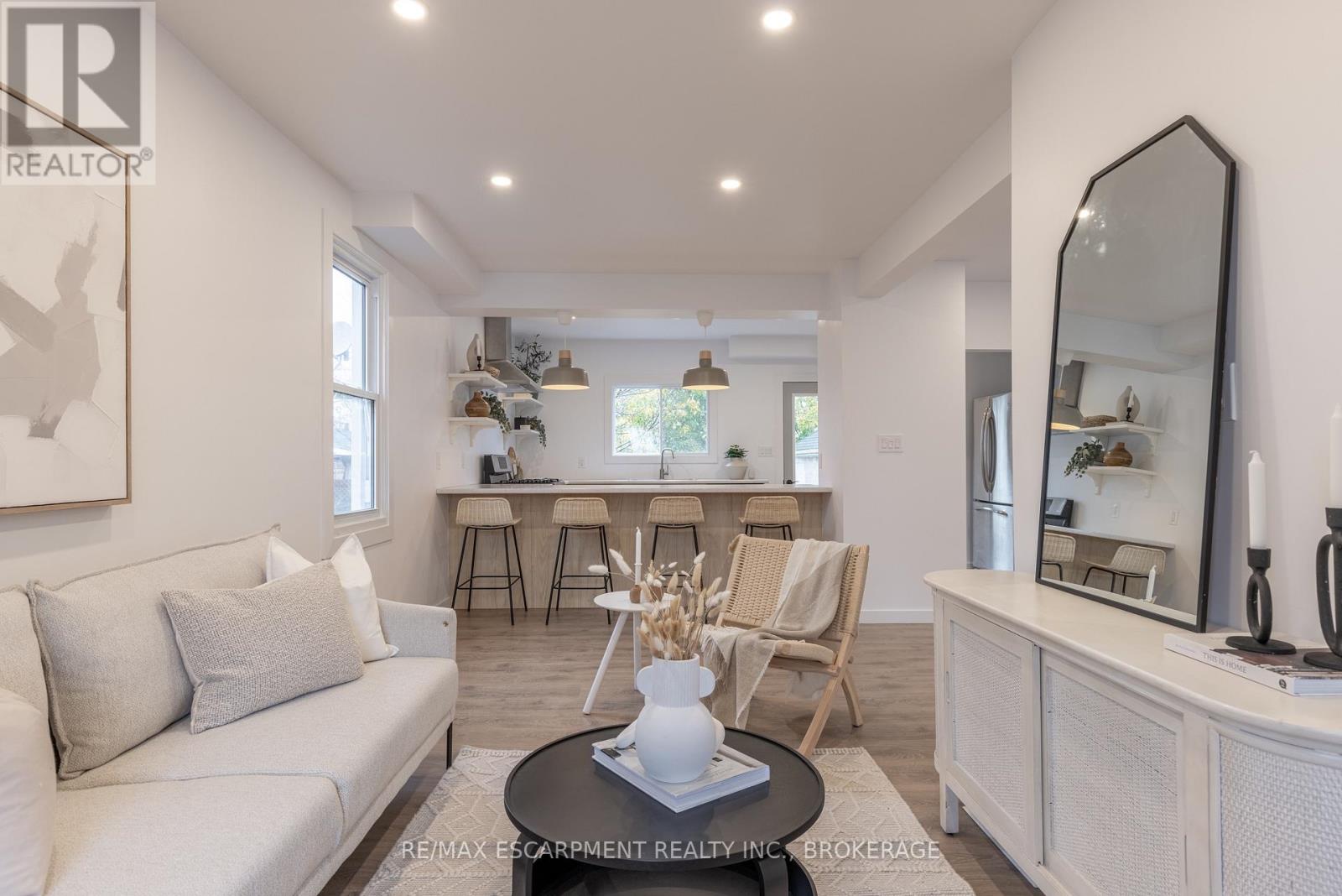 50 Fifth Street, Welland, Ontario  L3B 4Z5 - Photo 5 - X13667826