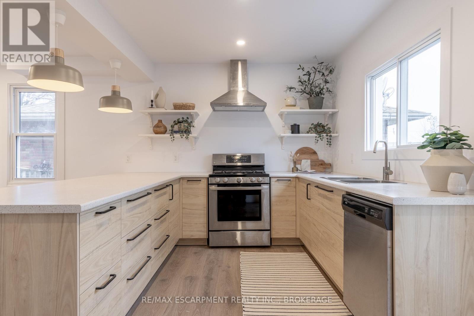 50 Fifth Street, Welland, Ontario  L3B 4Z5 - Photo 8 - X13667826