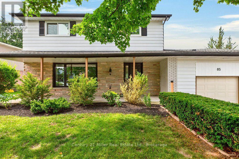 85 WATERFORD DRIVE, Erin, Ontario