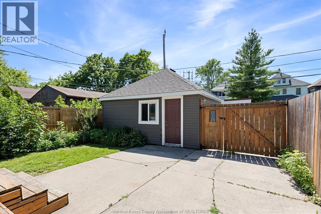 327 Lincoln Road, Windsor, Ontario  N8Y 2G6 - Photo 29 - 26019671