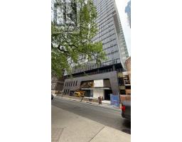 2105 - 771 YONGE STREET, Toronto, Ontario