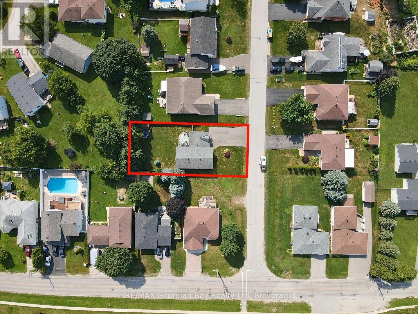3 Copeland Street, Penetanguishene, Ontario  L9M 1K3 - Photo 36 - S13667698