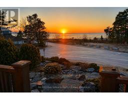 805 EASTDALE DRIVE, Wasaga Beach, Ontario