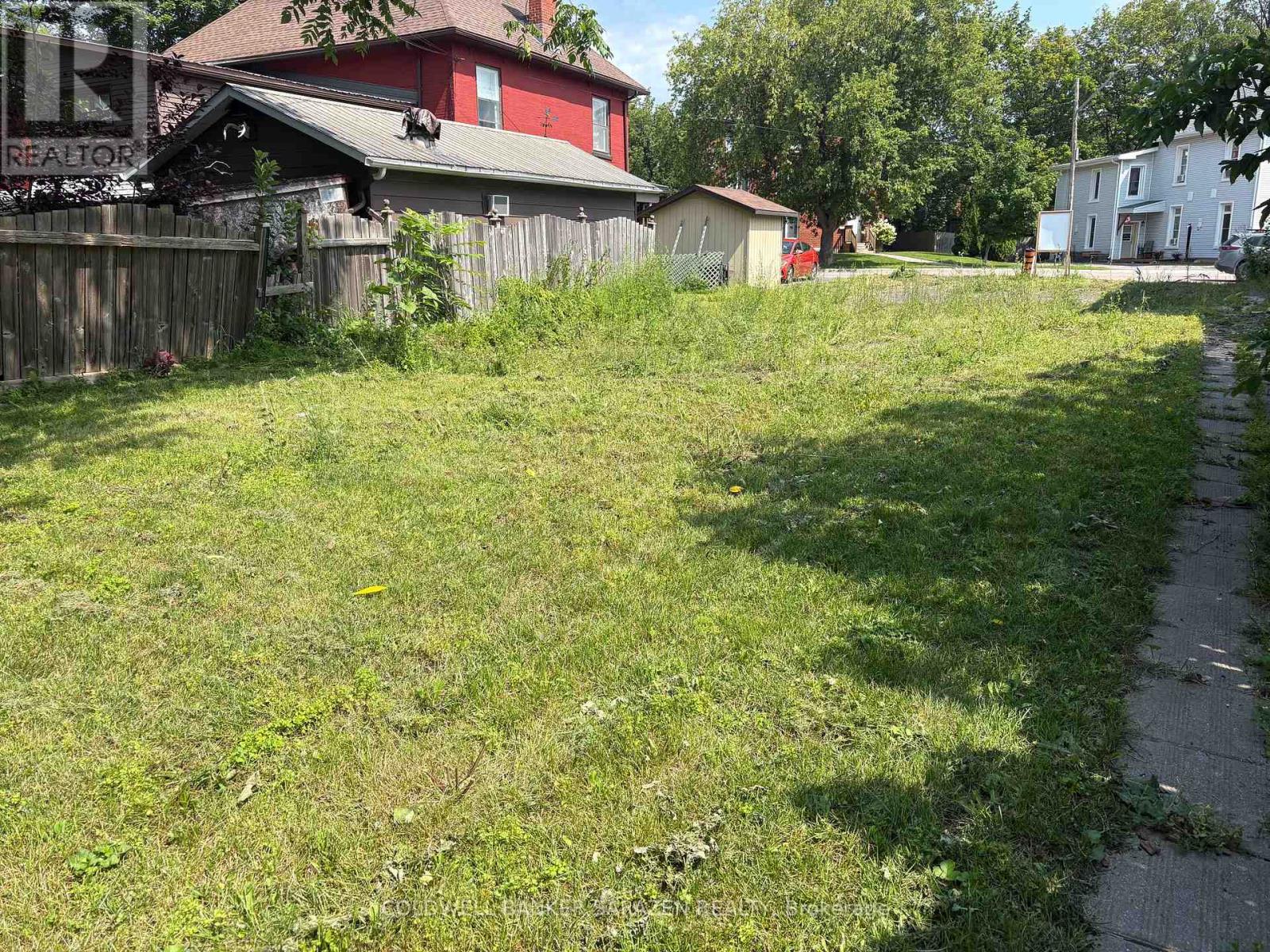 126 Elgin Street W, Arnprior, Ontario K7S 1N8 - Photo 3 - X12637348