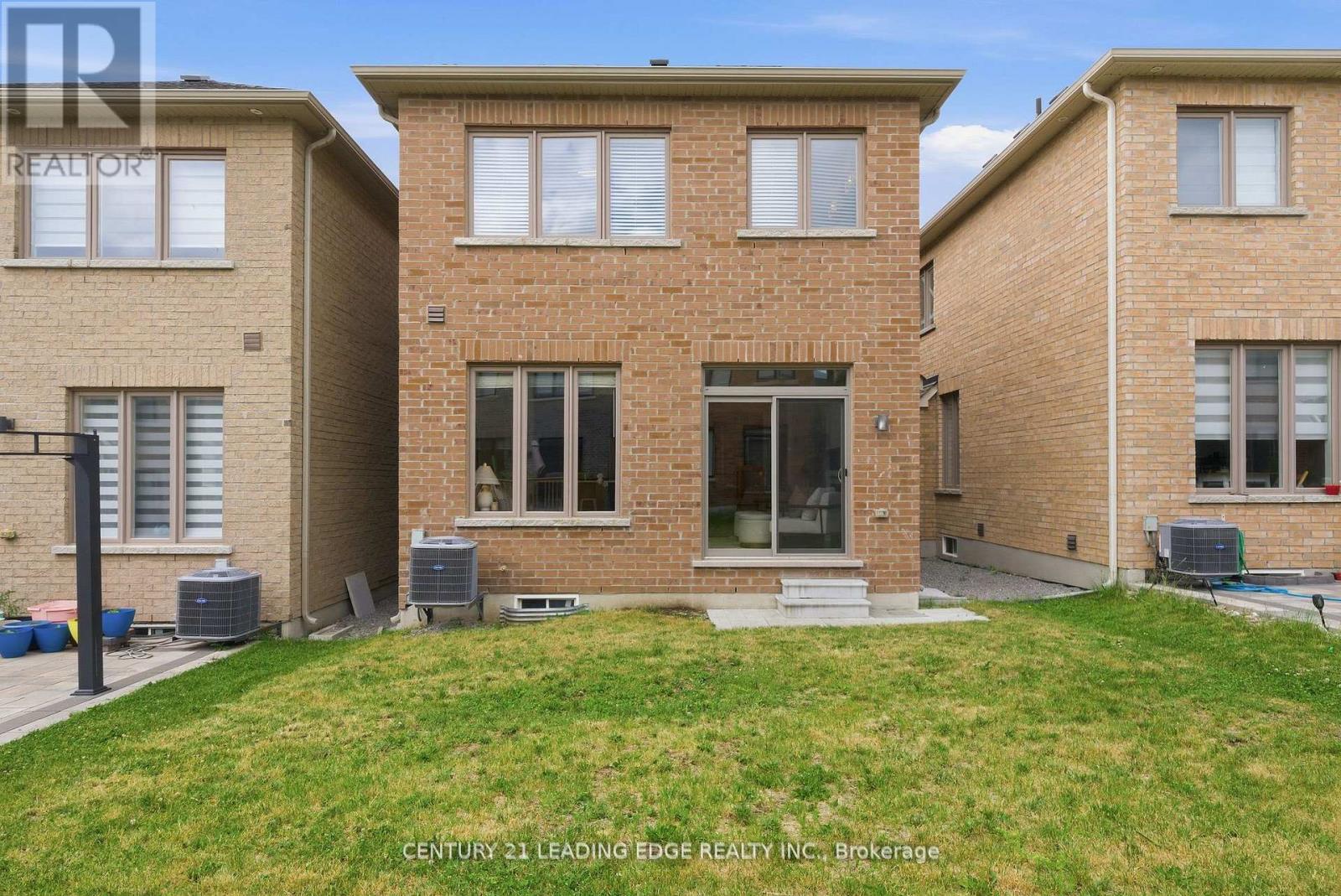 27 Christine Elliott Avenue, Whitby, Ontario  L1P 0B8 - Photo 39 - E13667628