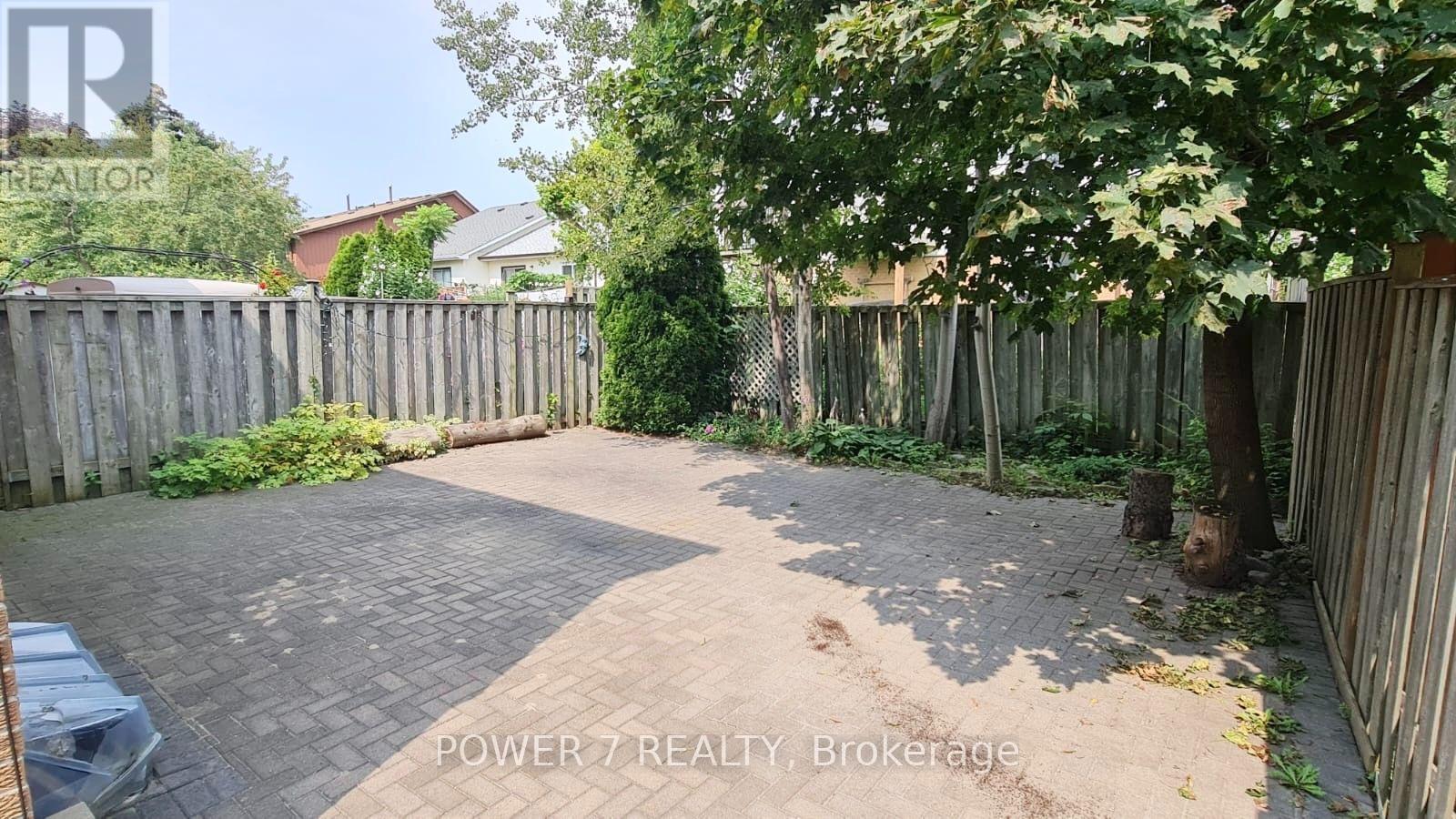139 Carolbreen Square, Toronto, Ontario  M1V 1J1 - Photo 18 - E13667714