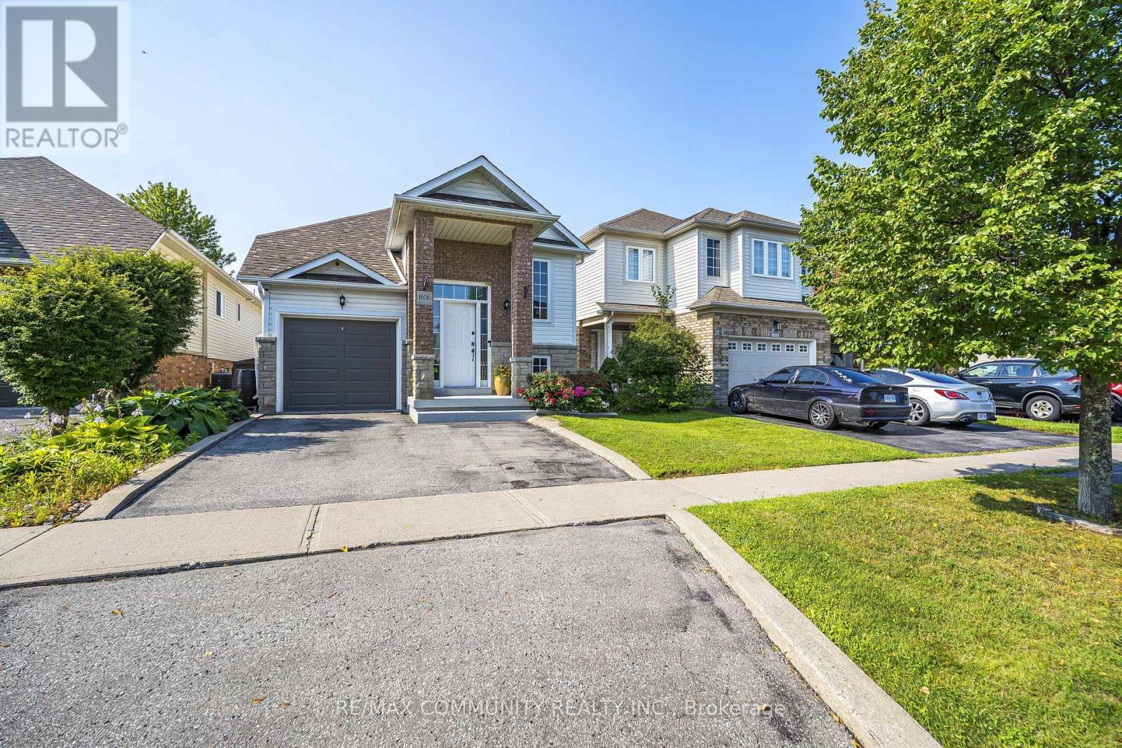 1606 WHITESTONE DRIVE, Oshawa, Ontario