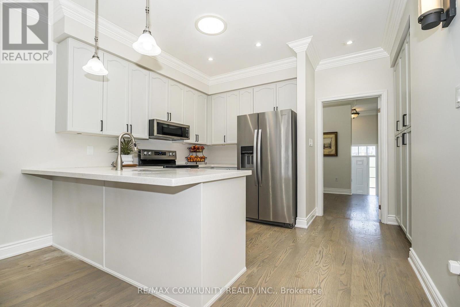 1606 Whitestone Drive, Oshawa, Ontario  L1K 2R9 - Photo 8 - E13667738