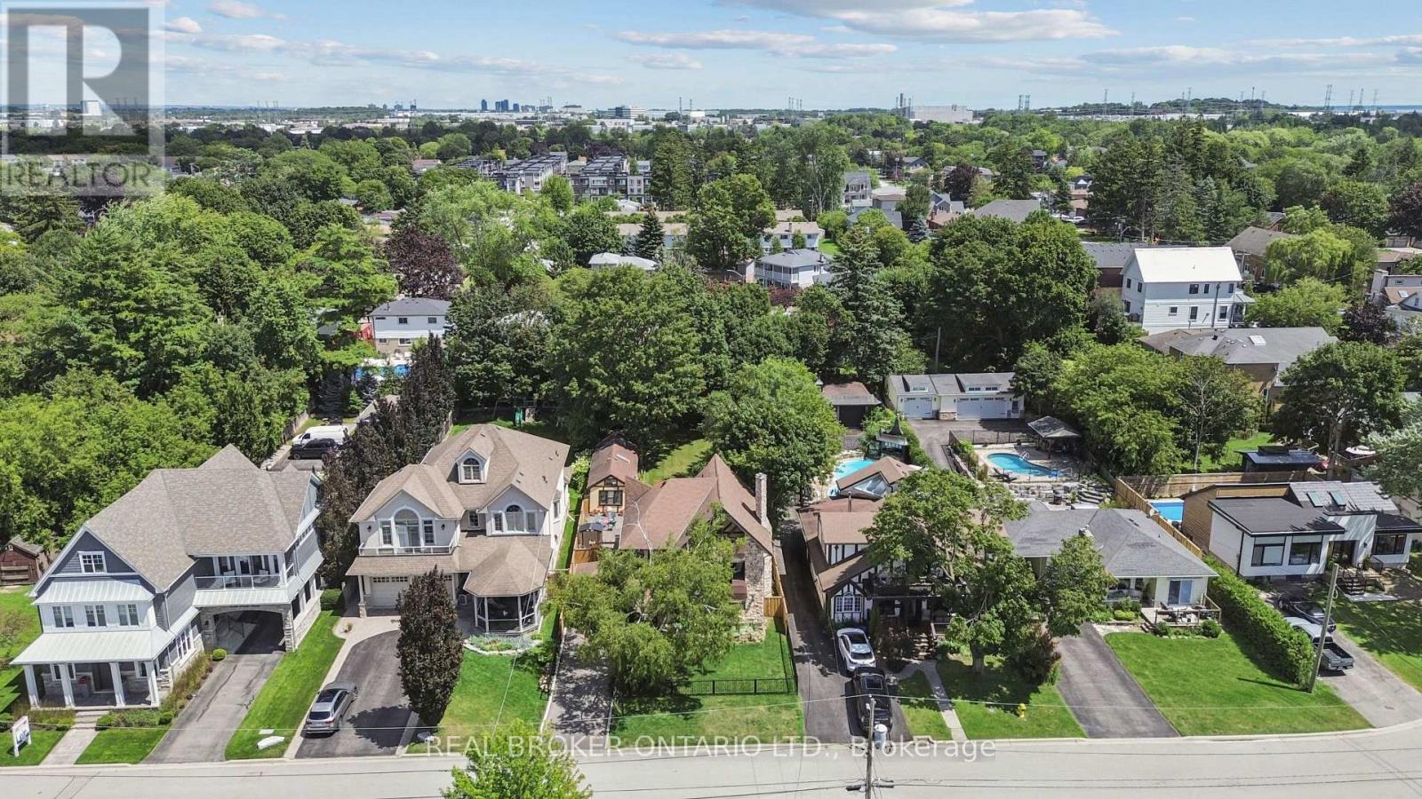 695 Front Road, Pickering, Ontario  L1W 1P1 - Photo 41 - E13667756