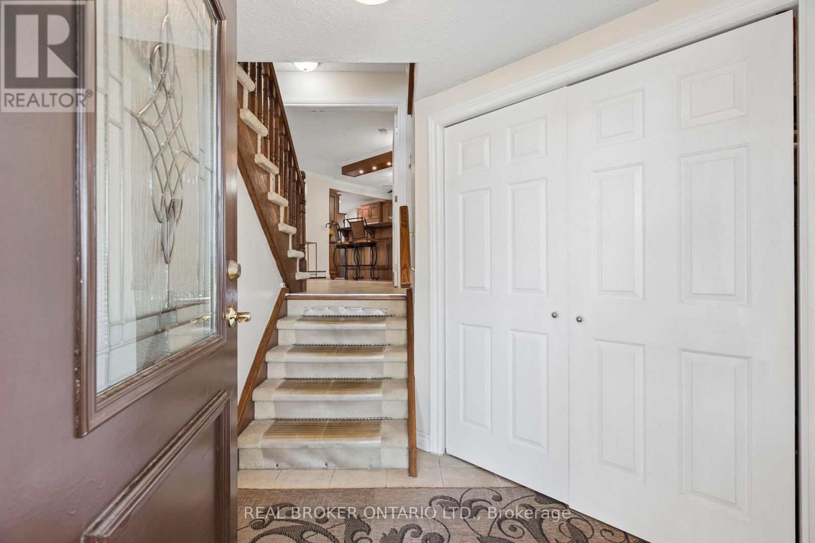 695 Front Road, Pickering, Ontario  L1W 1P1 - Photo 5 - E13667756