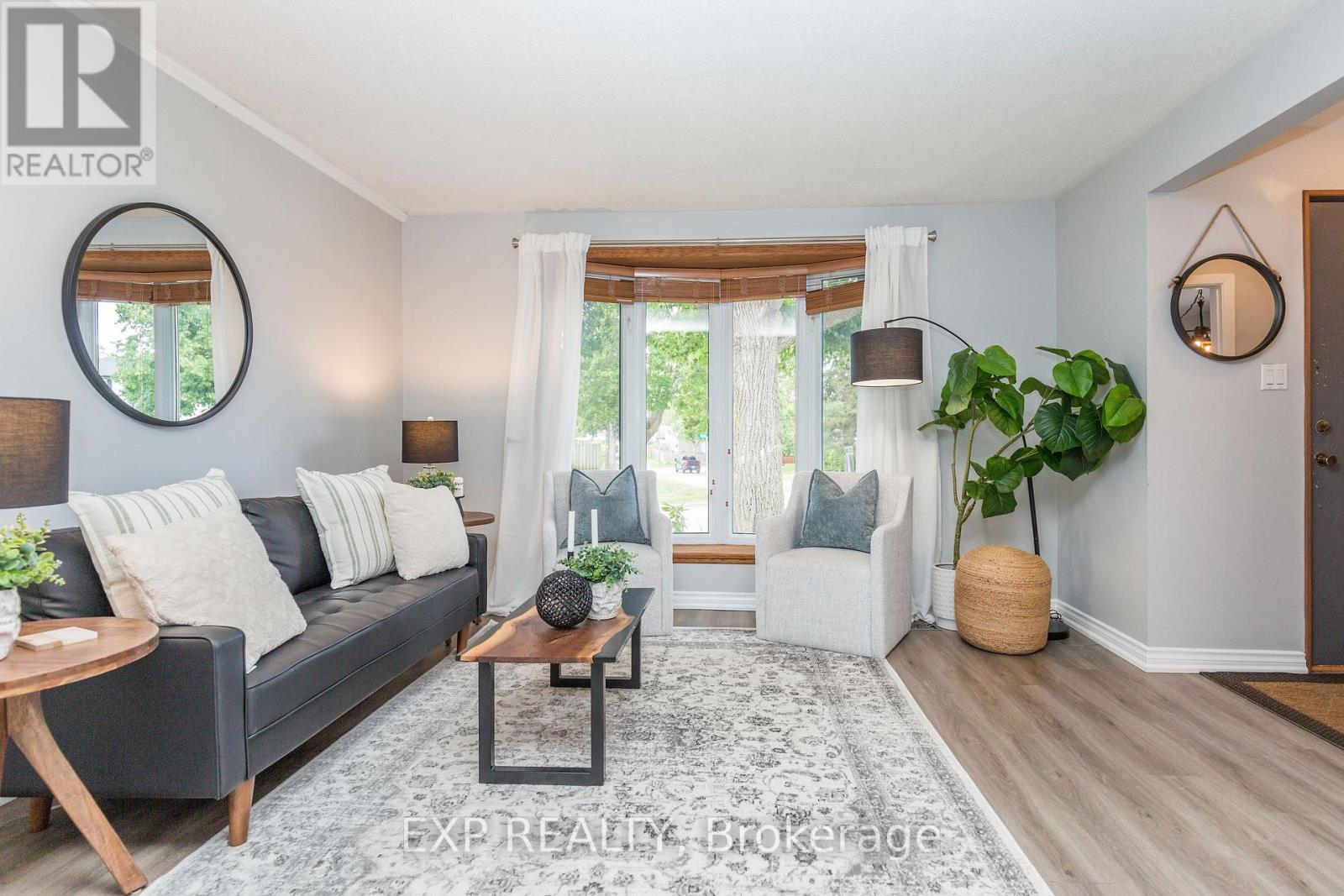 825 Bem Avenue, Pickering, Ontario  L1W 1X2 - Photo 11 - E13667818