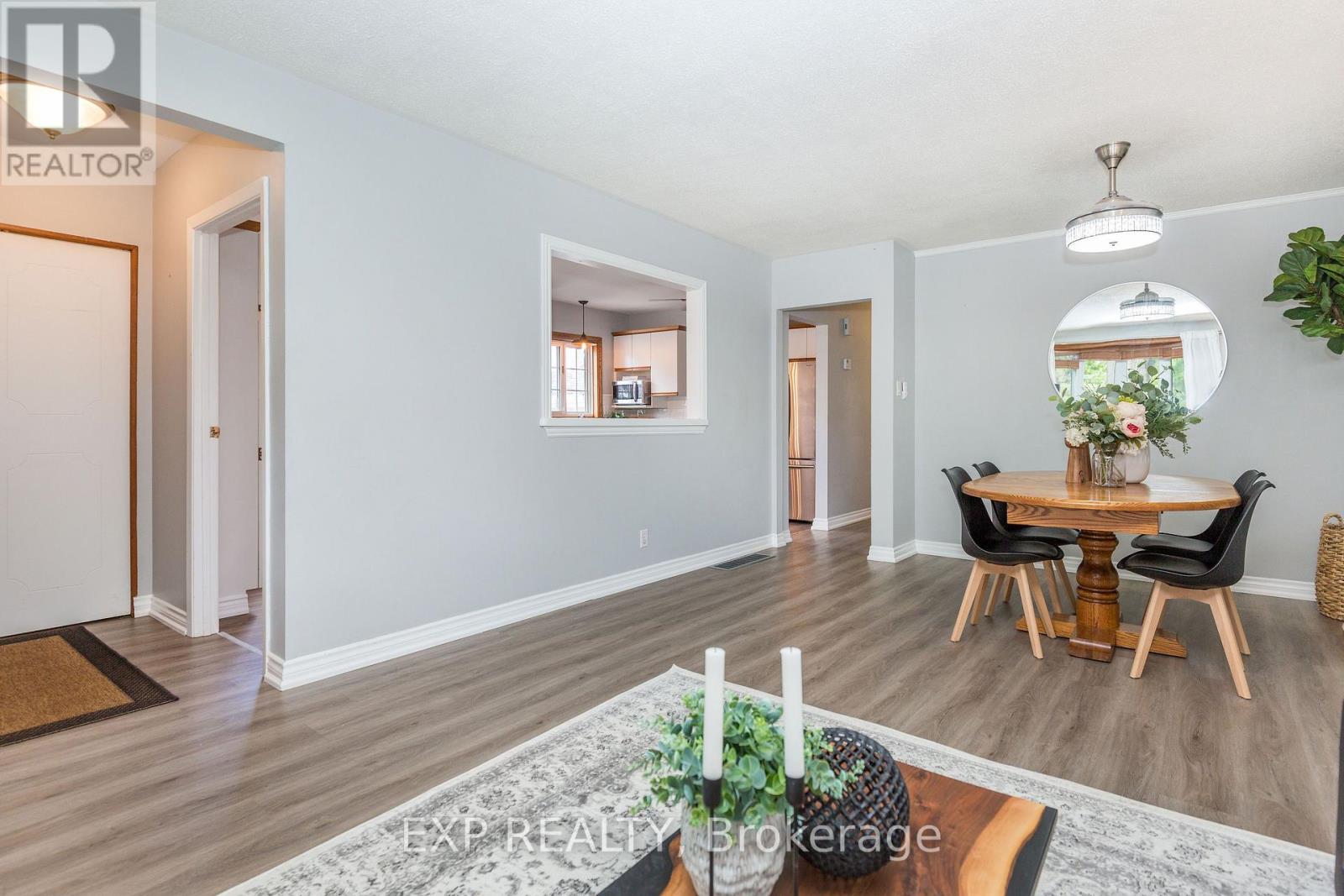 825 Bem Avenue, Pickering, Ontario  L1W 1X2 - Photo 13 - E13667818