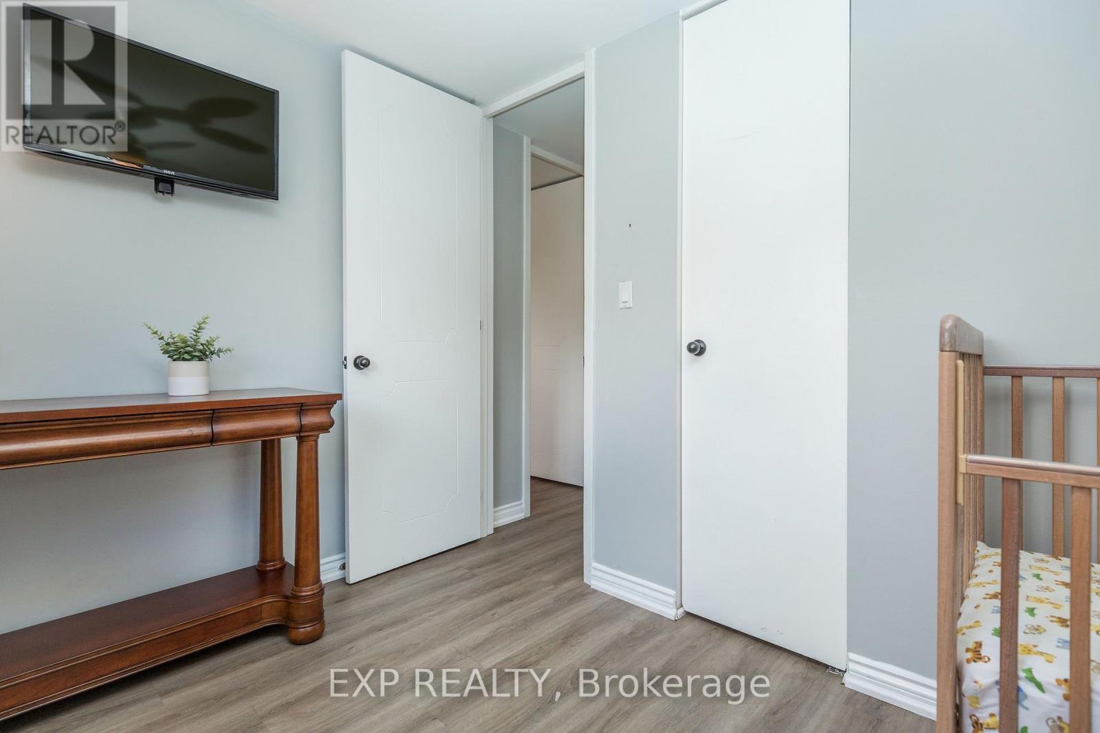 825 Bem Avenue, Pickering, Ontario  L1W 1X2 - Photo 21 - E13667818