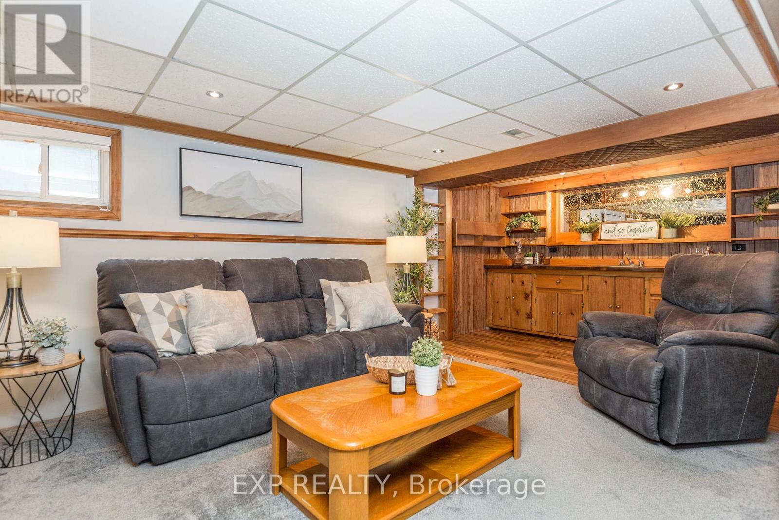 825 Bem Avenue, Pickering, Ontario  L1W 1X2 - Photo 26 - E13667818
