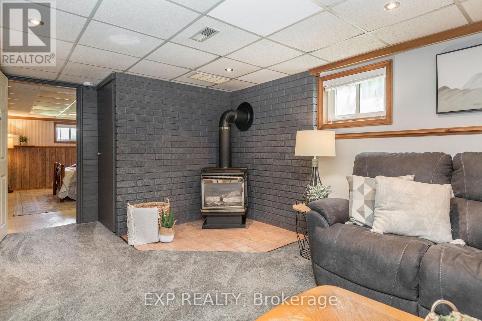 825 Bem Avenue, Pickering, Ontario  L1W 1X2 - Photo 29 - E13667818