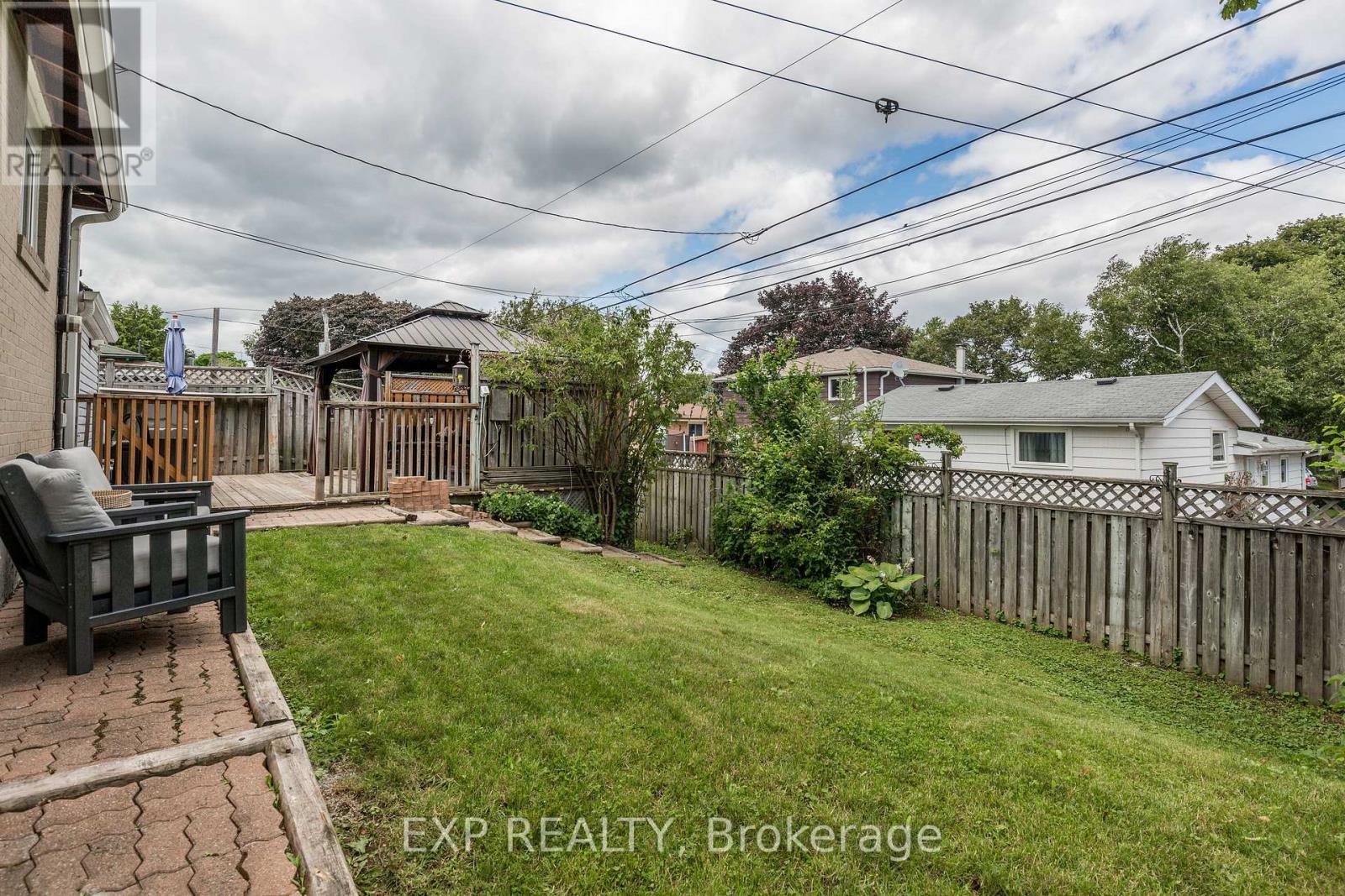 825 Bem Avenue, Pickering, Ontario  L1W 1X2 - Photo 35 - E13667818