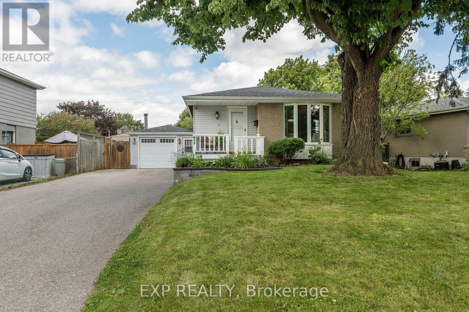 825 Bem Avenue, Pickering, Ontario  L1W 1X2 - Photo 5 - E13667818