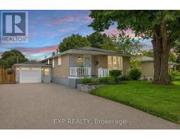 825 BEM AVENUE, Pickering, Ontario