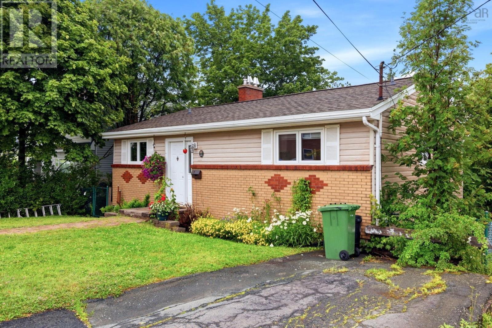 104 Joffre Street, Dartmouth, Nova Scotia  B2Y 3C9 - Photo 31 - 202618576