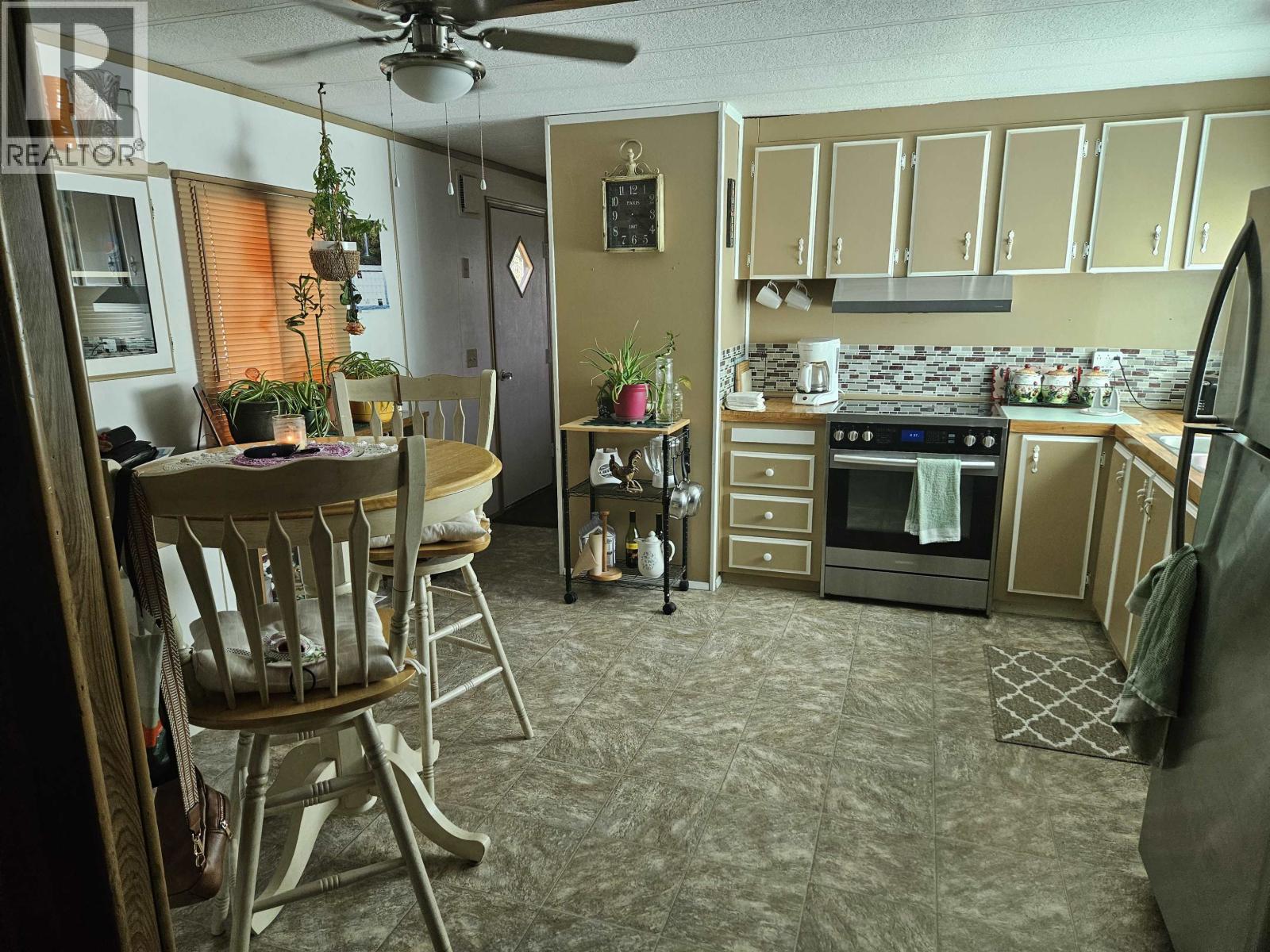 1182 N Third Avenue, Williams Lake, British Columbia  V2G 1Y2 - Photo 5 - R3155088