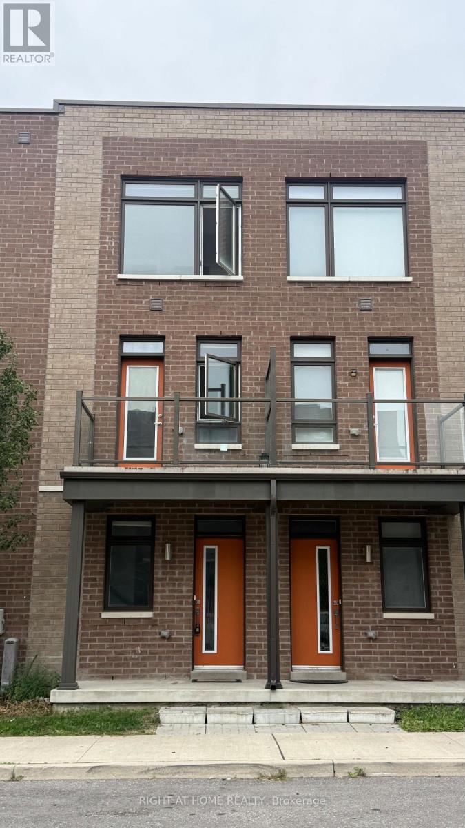 2 LOCHLIN STREET, Vaughan, Ontario