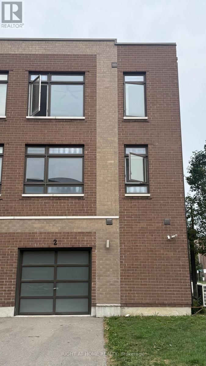 2 Lochlin Street, Vaughan, Ontario L4L 0M1 - Photo 2 - N13656592