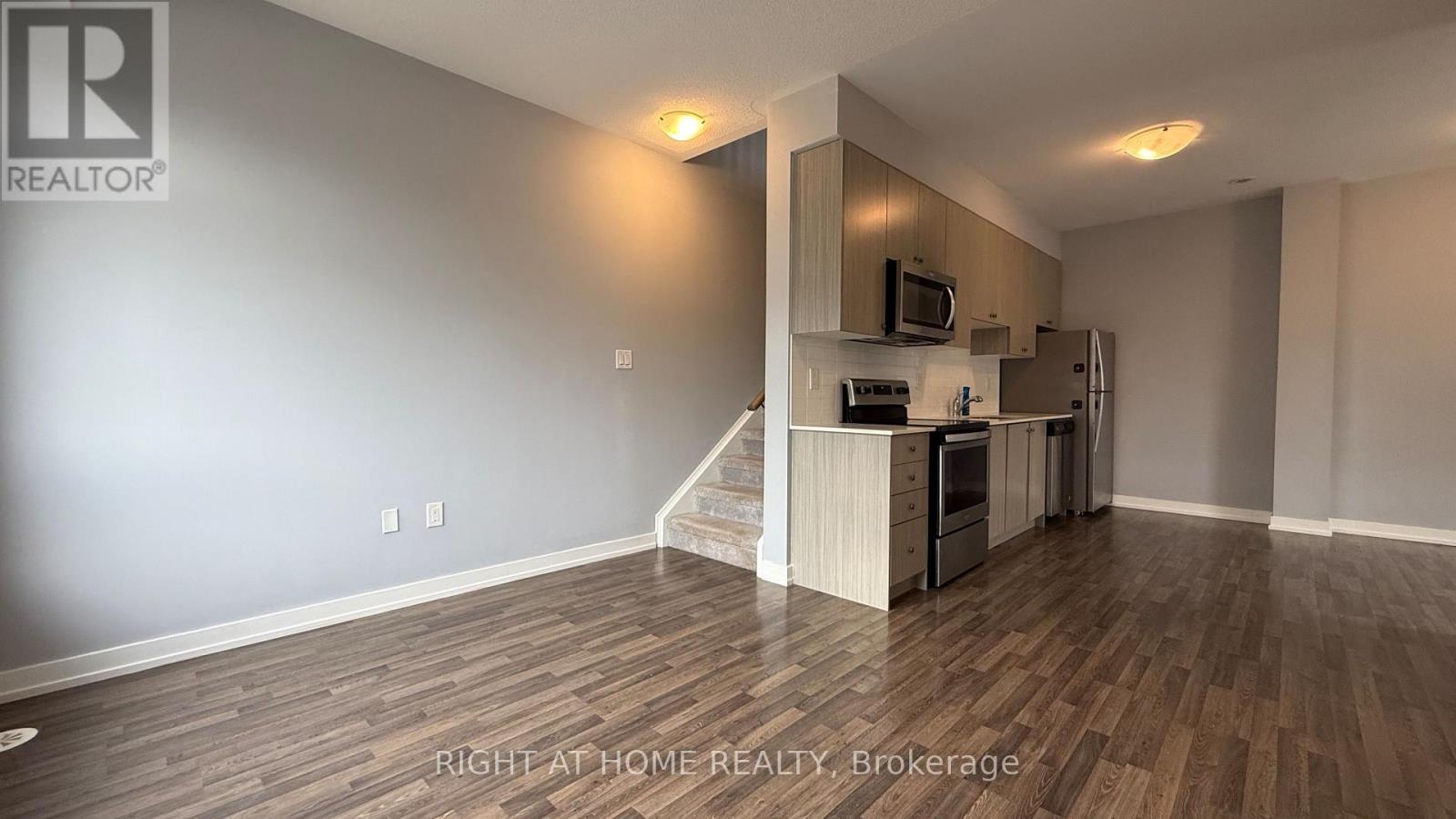 2 Lochlin Street, Vaughan, Ontario L4L 0M1 - Photo 8 - N13656592