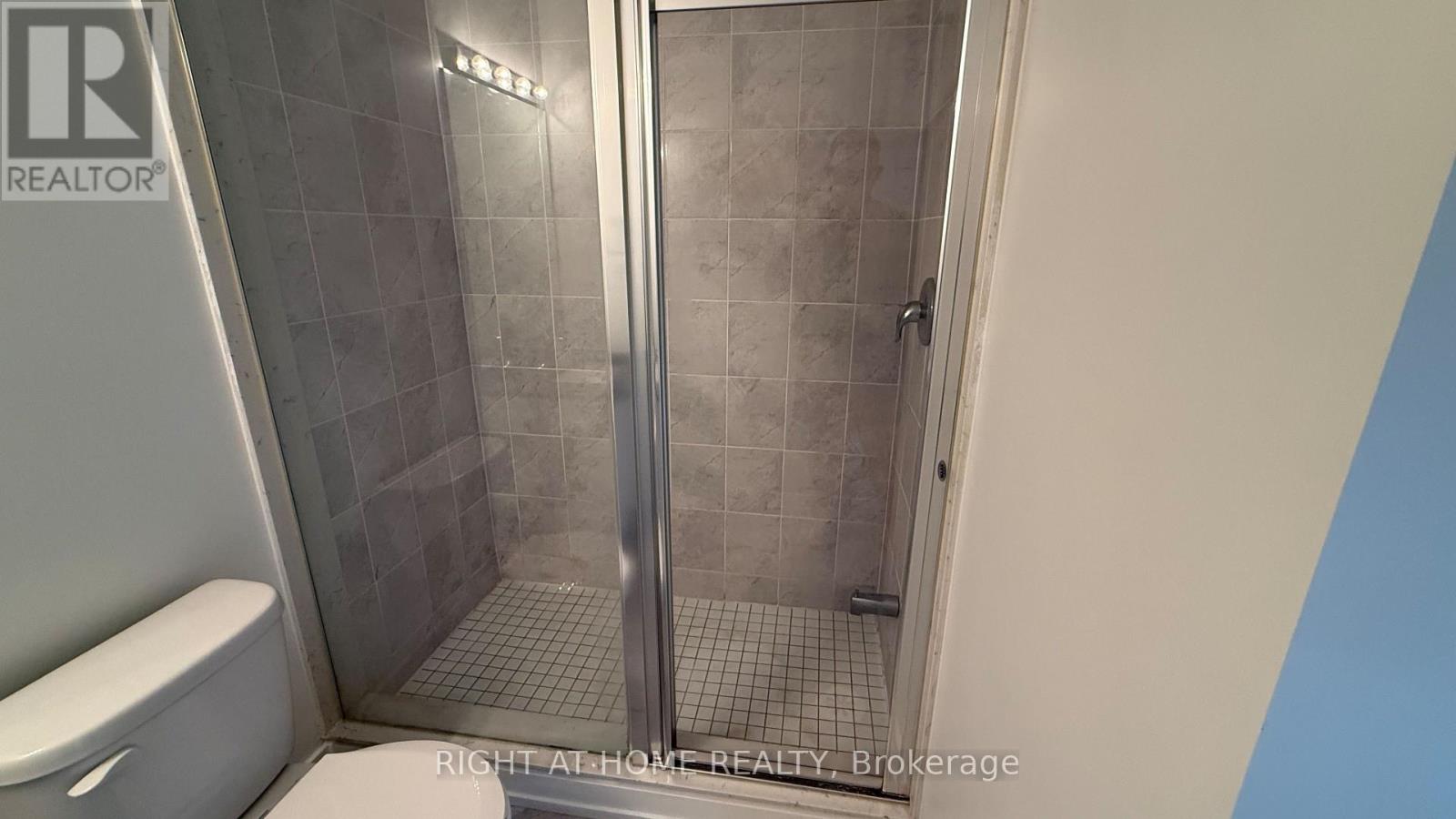 2 Lochlin Street, Vaughan, Ontario L4L 0M1 - Photo 15 - N13656592