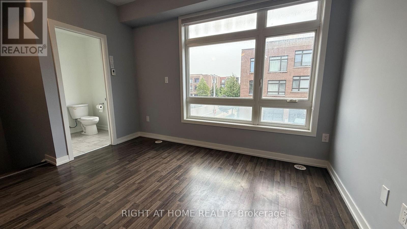 2 Lochlin Street, Vaughan, Ontario L4L 0M1 - Photo 7 - N13656592