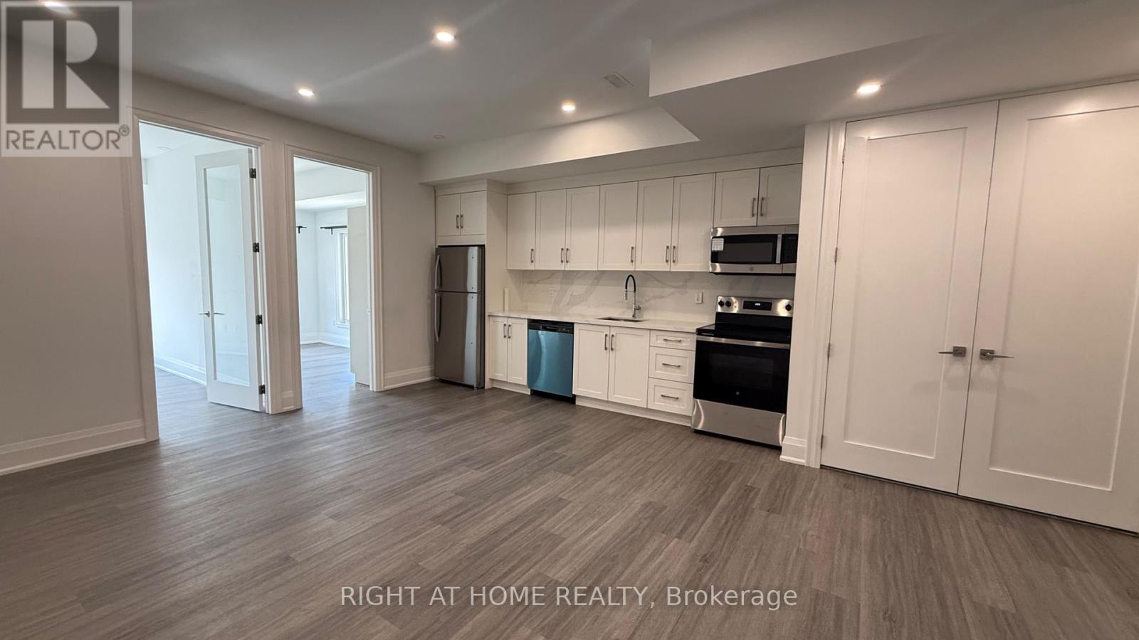 Lower - 21 Antonio Court, Toronto, Ontario  M9L 0A4 - Photo 8 - W13495982
