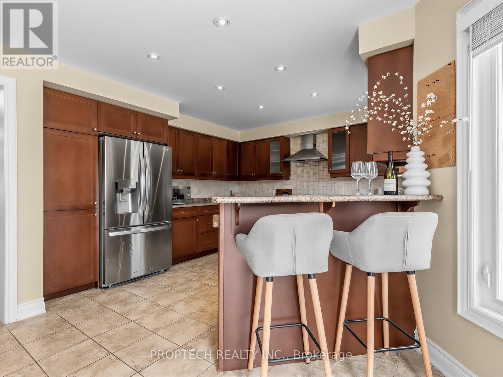 47 Topham Crescent, Richmond Hill, Ontario  L4C 9H1 - Photo 12 - N13667632