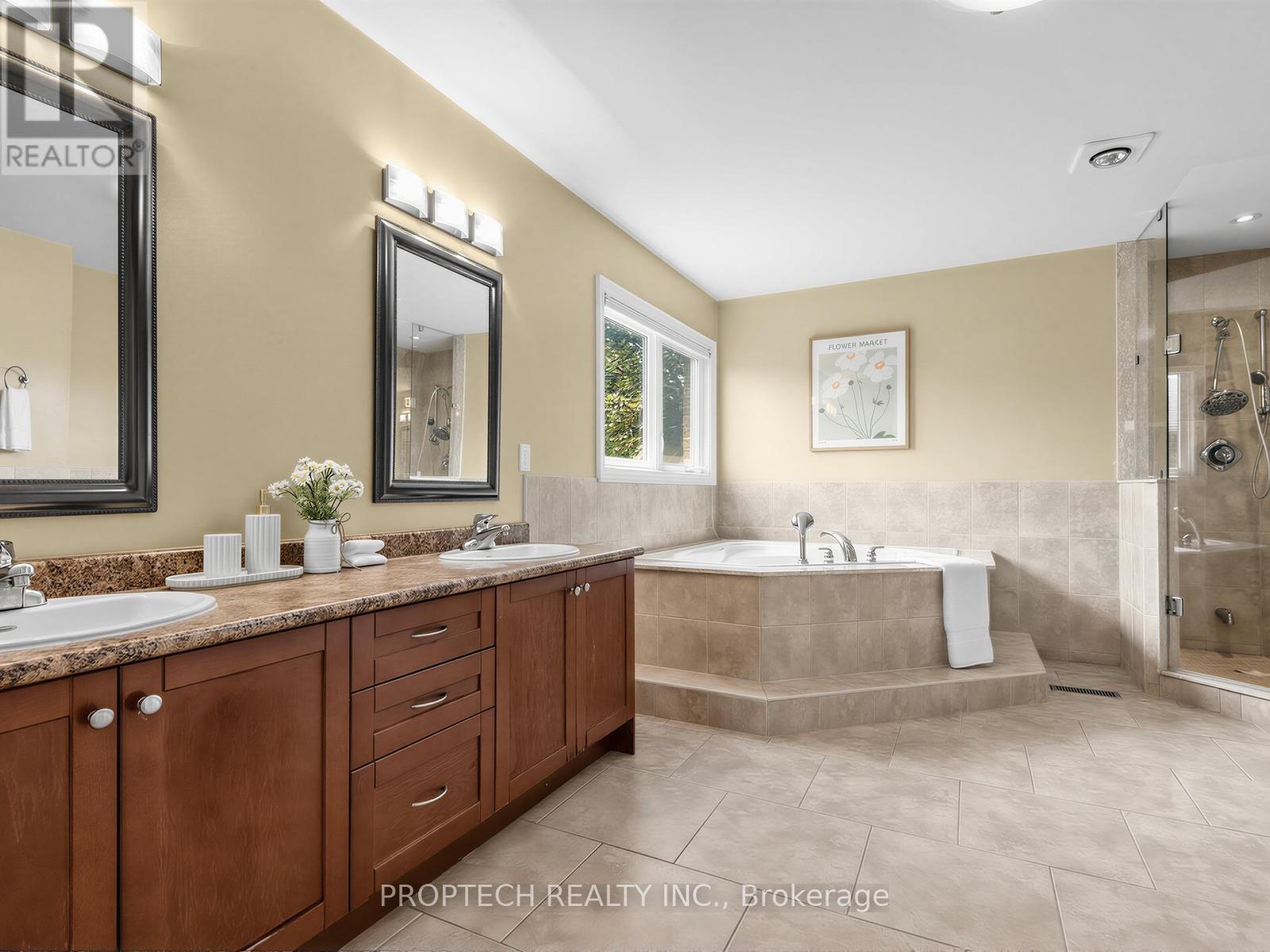 47 Topham Crescent, Richmond Hill, Ontario  L4C 9H1 - Photo 20 - N13667632